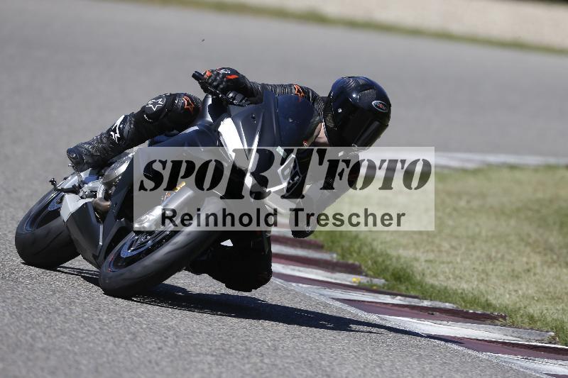 /15 22.05.2026  Plüss Moto Sport  Discover the Bike ADR /Gruppe gruen - Bike 1/69